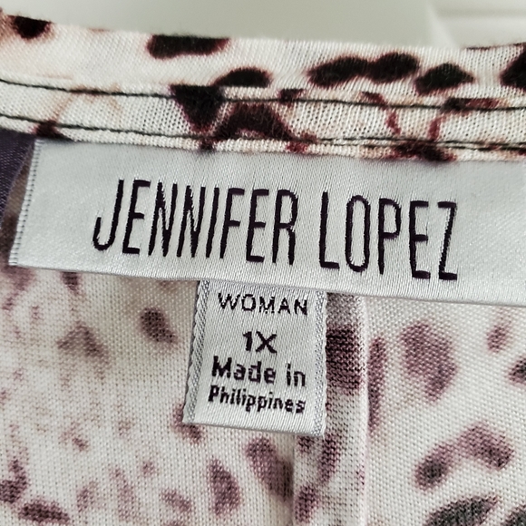 Top - Picture 2 of 4